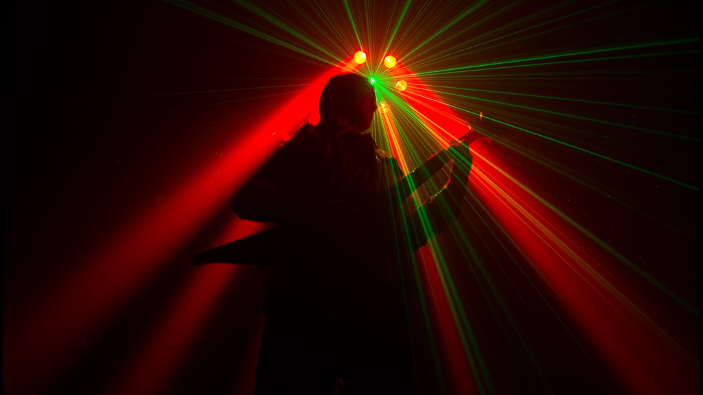 CHAUVET Helicopter Q6