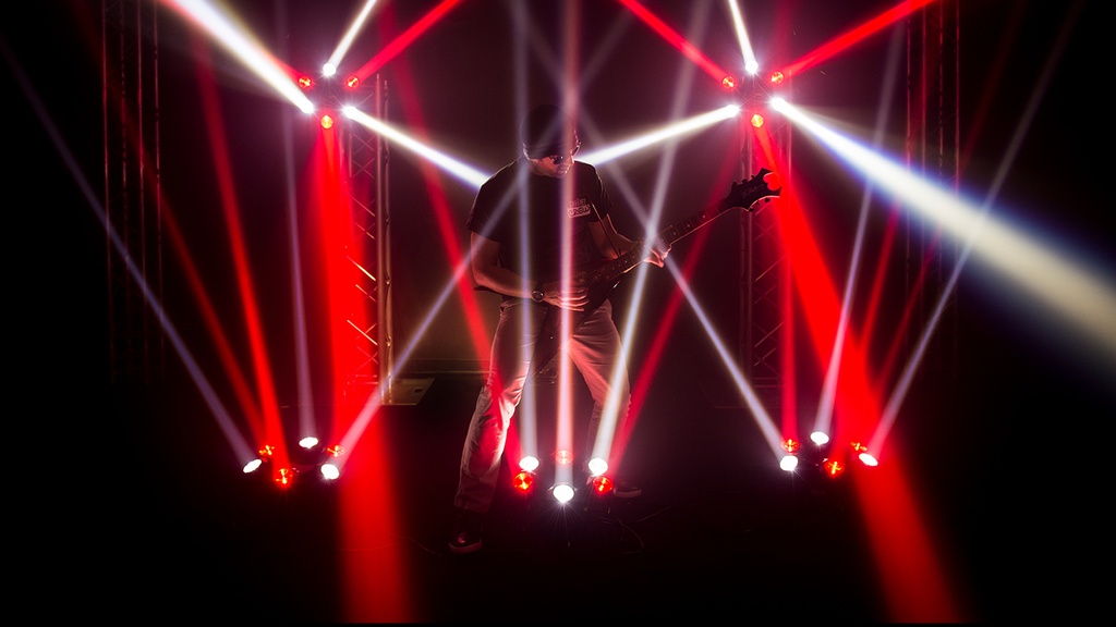 CHAUVET Helicopter Q6
