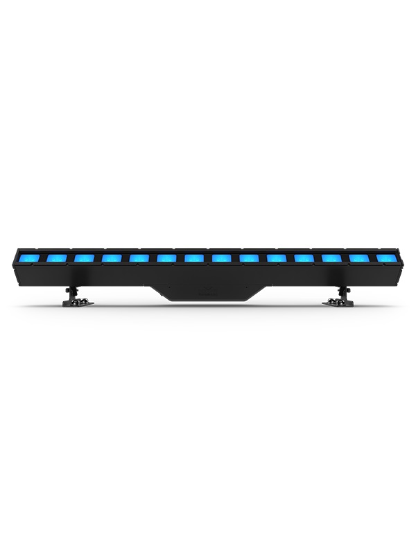 CHAUVET Well Batten 14 (x4) in charging roadcase