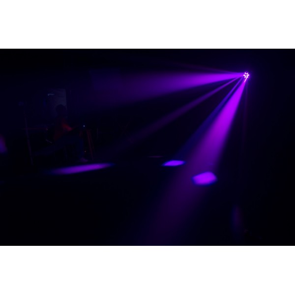 CHAUVET Intimidator Trio